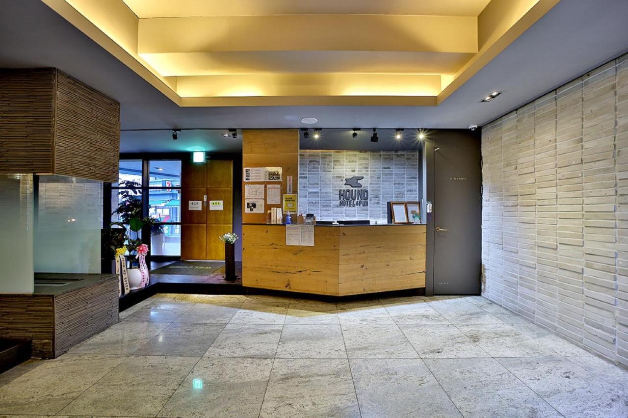 Seomyeon Hound Hotel 1St Street Busan Exterior photo