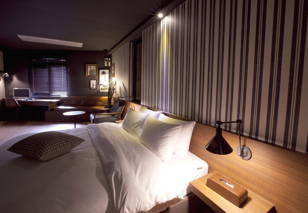 Seomyeon Hound Hotel 1St Street Busan Exterior photo